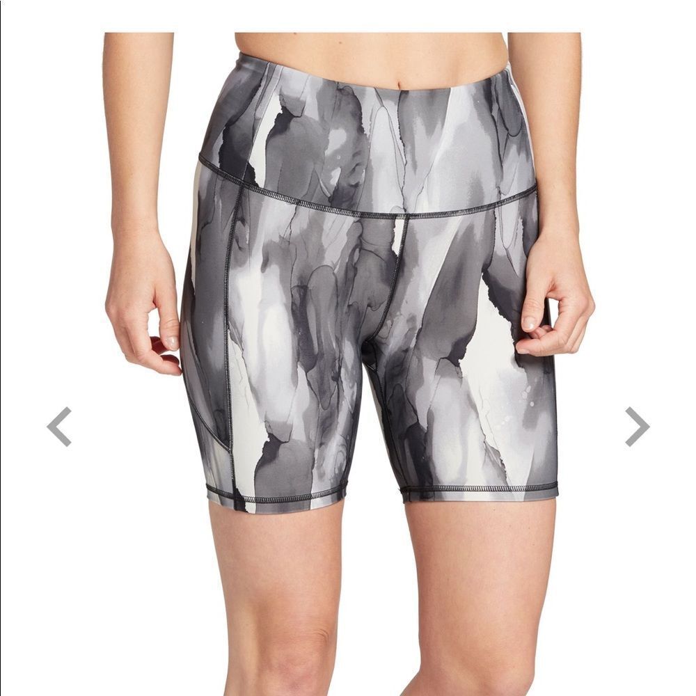 NWT Calia by Carrie Underwood Energize High Rise Bike Short